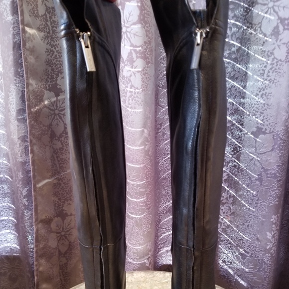 Circa Joan & David Thigh High Leather Boots - Picture 5 of 5